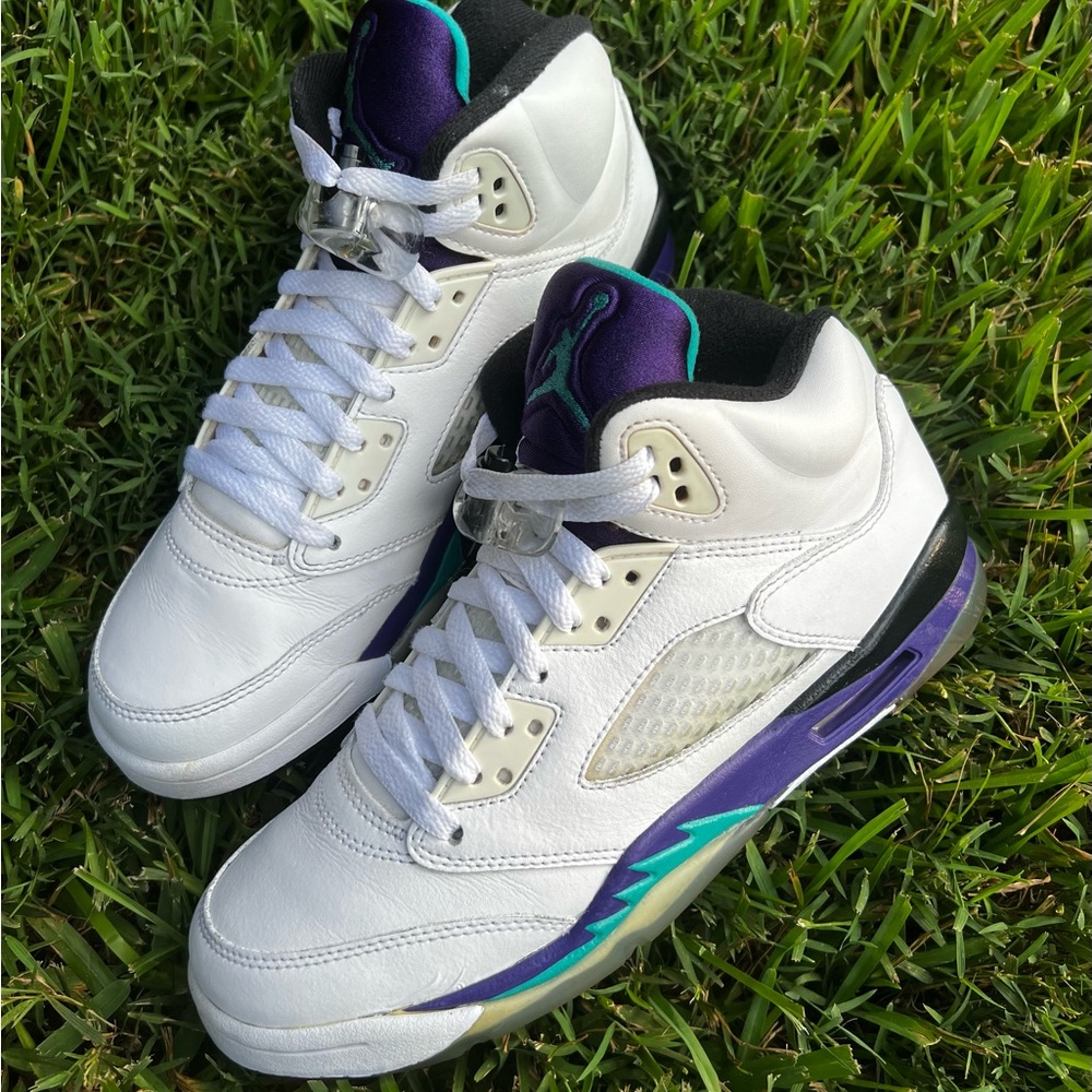CLEAN Air Jordan 5 Size 8.5 Womens Grape 2013 Retro shoes